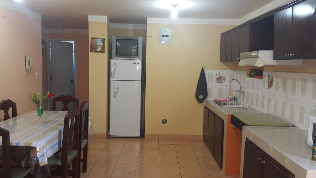 Otavalo Apartamentos Rocsan Δωμάτιο φωτογραφία