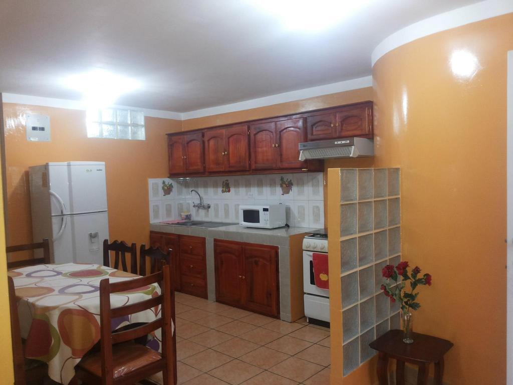 Otavalo Apartamentos Rocsan Δωμάτιο φωτογραφία