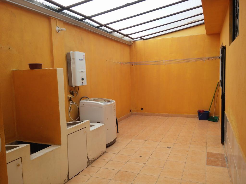 Otavalo Apartamentos Rocsan Εξωτερικό φωτογραφία